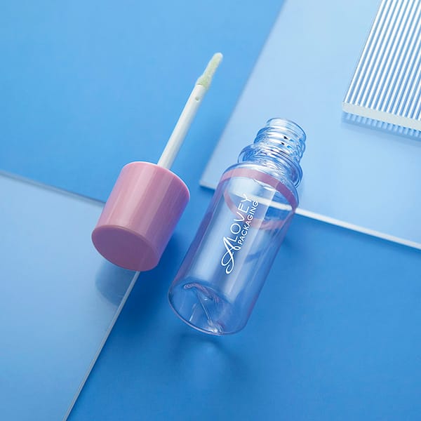 Lip oil tubes